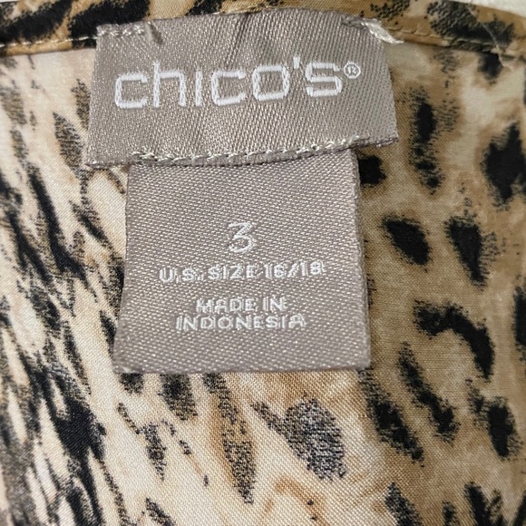 Chico’s Plus Size 3 Animal Print V-Neck Blouse - Picture 10 of 13